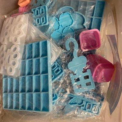 Molds to make soap