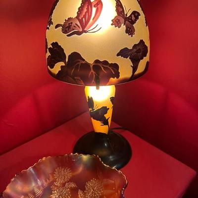 Small signed Galle cameo glass lamp with butterflies