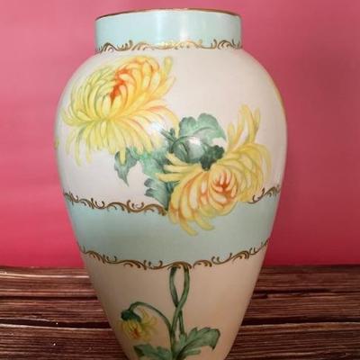 Late 19th/early 20th century vase, decorated with chrysanthemum by Florence Johnson