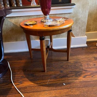 1930s and 40s French Art Deco tulip legged side tables and chairs