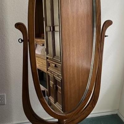 Oak Tilting Cheval Mirror 65t 27w