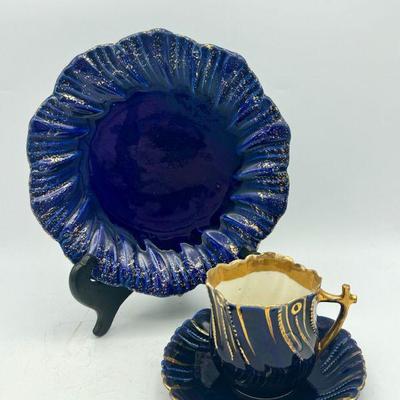 Cobalt & Gold Place Setting With Mustache Cup
