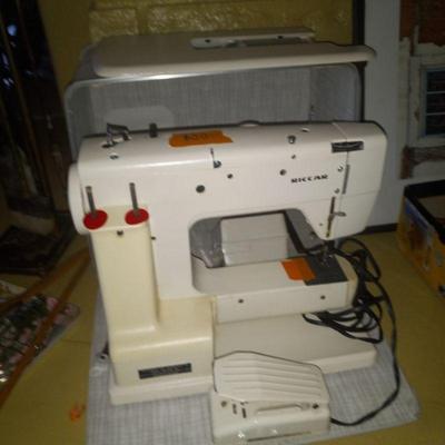 Riccarar sewing machine $50