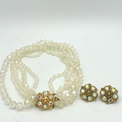 Vintage Necklace & Clip On Earrings
