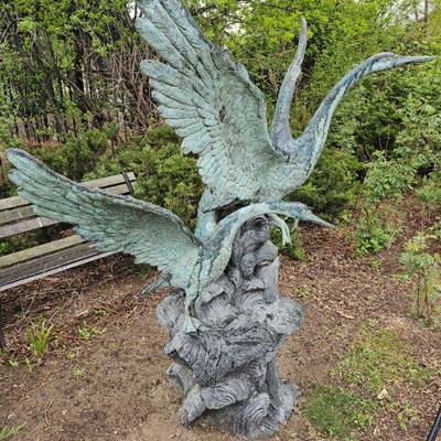 Water Fowl Bronze Fountain-Taking Bids- If reserve not met will not sell!! See Cashier