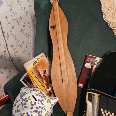 Dulcimer and Music Books for it.