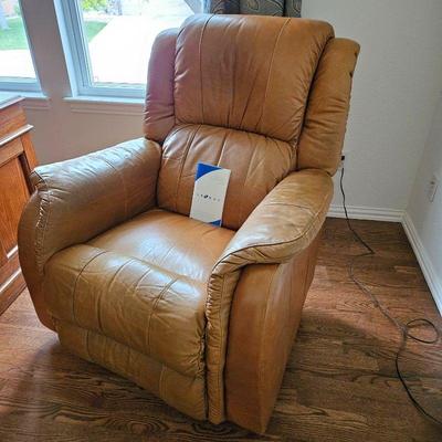 La-Z-Boy Leather Recliner in Caramel Color