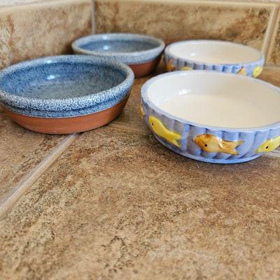 Lot of Cat Food and Water Bowls 4" & 5"