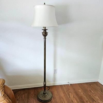 Quality Antique Brass Tone Floor Lamp w/ Two Lights each with Its Own Pull Chain - 63" Tall 