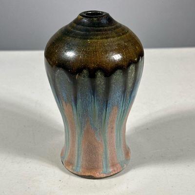 GLAZED BUD VASE | Artful glazed bud vase. - h. 6 x dia. 3.5 in

