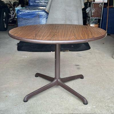 STEELCASE INDUSTRIAL ROUND TABLE | Circa 1986 laminate top on powder-coated base. - h. 29 x dia. 42 in

