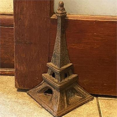Lot 140-1  
Cast Iron Eiffel Tower Door Stop