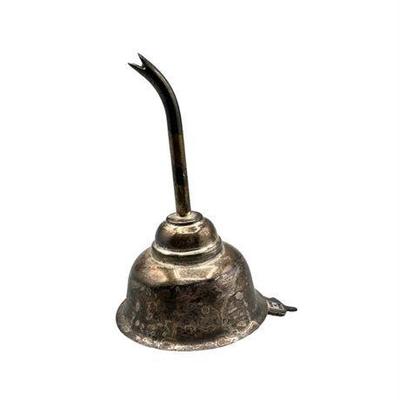 Lot 098 
Vintage Engraved Oil Can, made in India