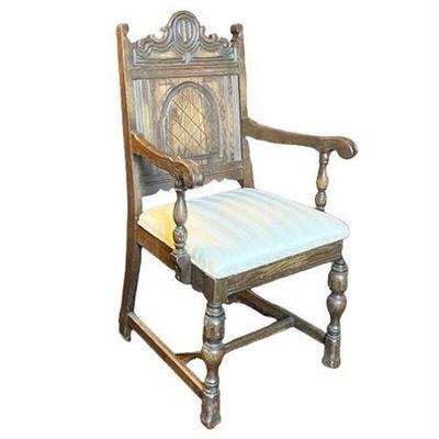 Lot 029   
19th C. Wainscoat Arm Chair