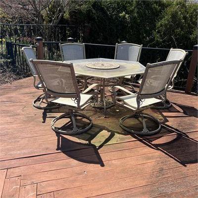 Lot 491C   19 Bid(s)
Outdoor Patio Set, Table and Six (6) Chairs