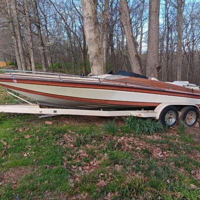 20 ft. Sleek Craft boat with trailer (been dry docked since 2008 so needs rehab) 