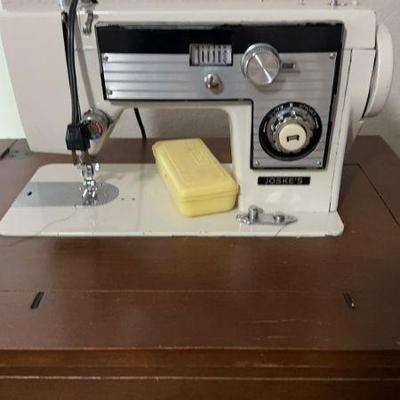 Joske's sewing machine 