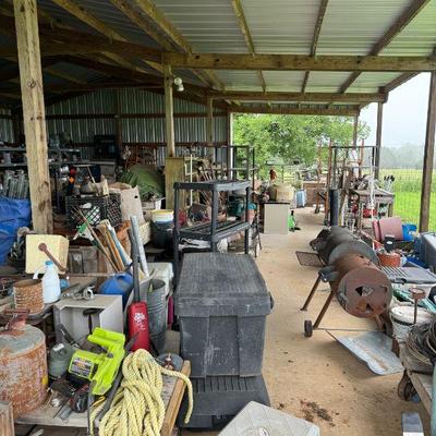 Yard sale photo in Bertram, TX