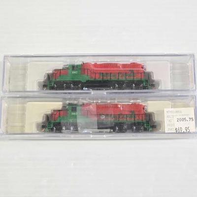 #8148 • (2) Micro Trains N Scale Locomotive Model Trains
