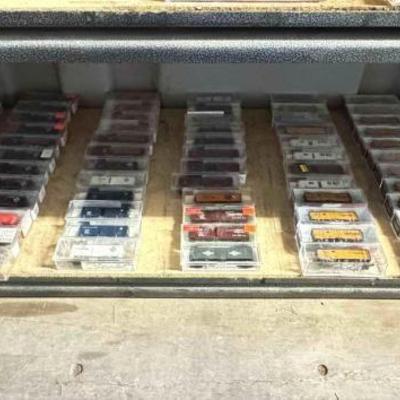 #8508 • (82) InterMountain Mini N-Scale Model Trains
