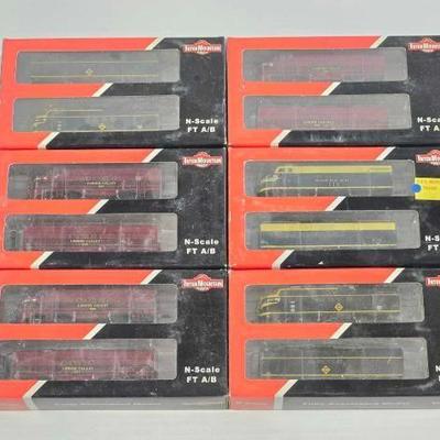 #8144 • (12) Inter Mountain Railway N Scale Locomotive Model Trains
