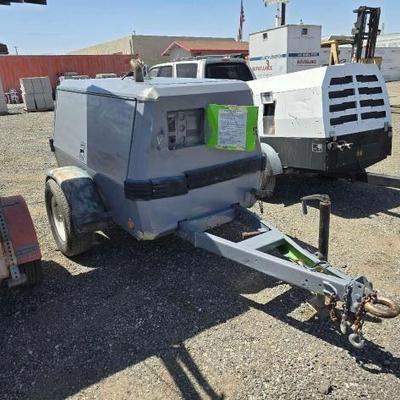 #96 • Ingersoll Rand Air Compressor with Key
