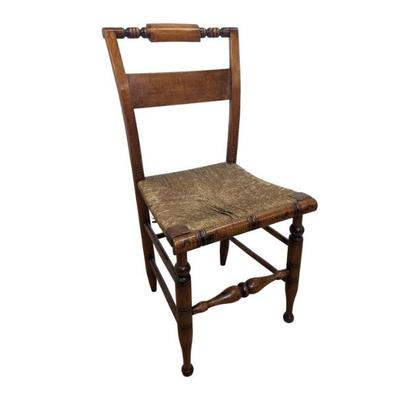 #122 • Decorative Wood Carved Chair with Rush Seat
WWW.LUX.BID