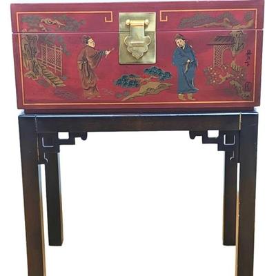#38 • Drexel Chinoiserie Lacquer Box on Stand
WWW.LUX.BID