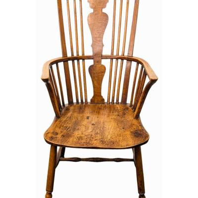 #32 • c.1780 English Comb Back Fruitwood Windsor Armchair
WWW.LUX.BID