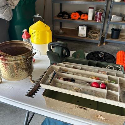 Yard sale photo in Rogers, AR