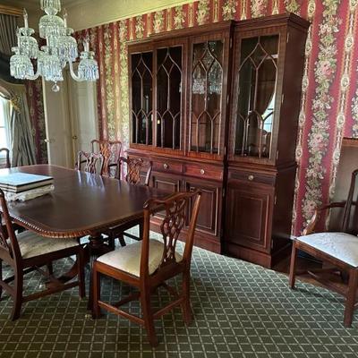 Dining Room table with 8 chairs, padded protectors  and 2 leaves. China Cabinet priced separately.
