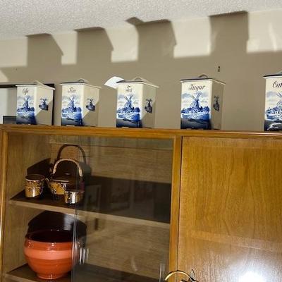 Delft canisters