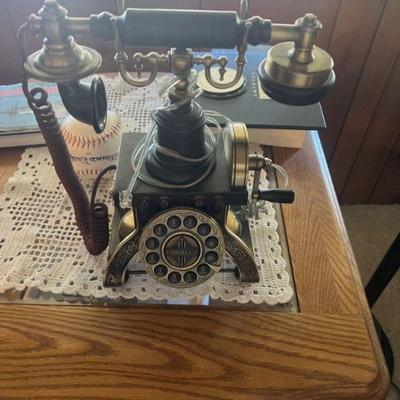 Vintage Grosley rotary phone
