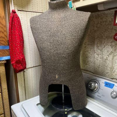 Sewing mannequin