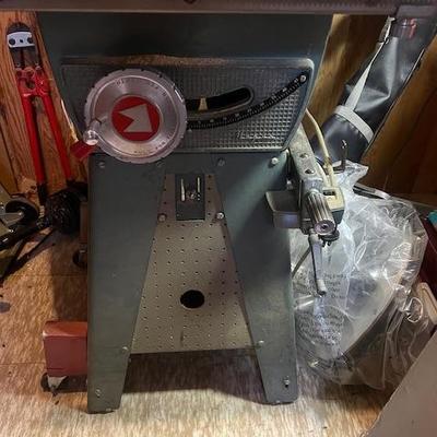 Magna Table saw