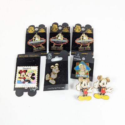 Lot of 8 Disneyland Mickey Mouse Pins