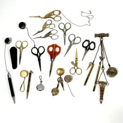 Lot of Vintage Sewing Scissors, Chatelaine and Brooches with Retractable Chain
