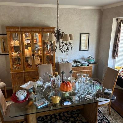 Dining room table is sold 