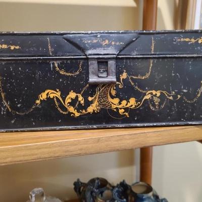 Decorated metal box