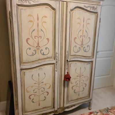 Armoire