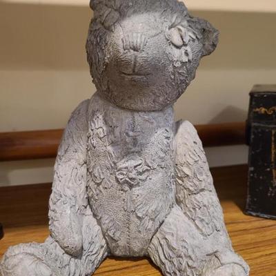 Stoneware garden bear