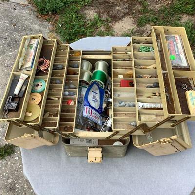 Full tackle box