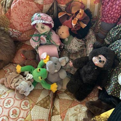 Misc dolls and stuffed animals
