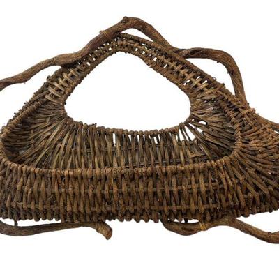 Hand Woven Folk Wicker Wall Basket
