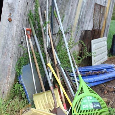 Yard sale photo in Lovell, ME