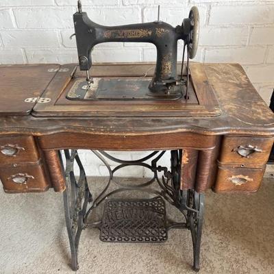 Antique Treadle New Home Sewing Machine in Treadle Cabinet