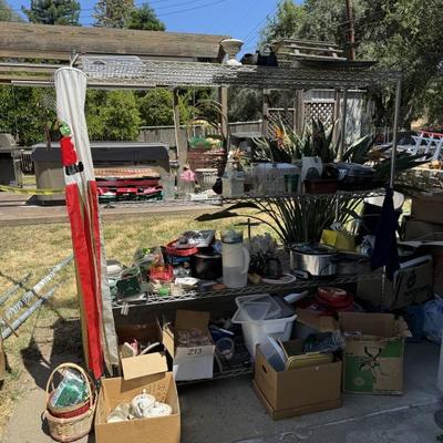 Yard sale photo in Carmichael, CA
