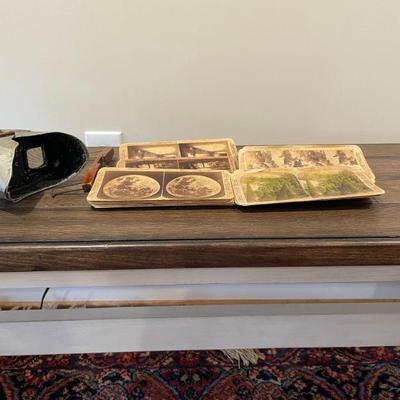 Antique stereoscope with set of cards