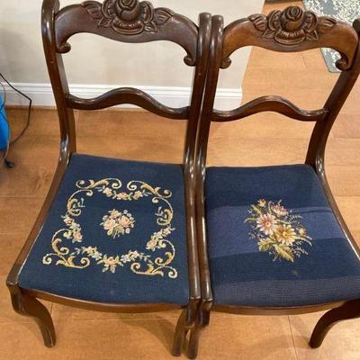 Floral wooden chairs, set of four (photo 2)