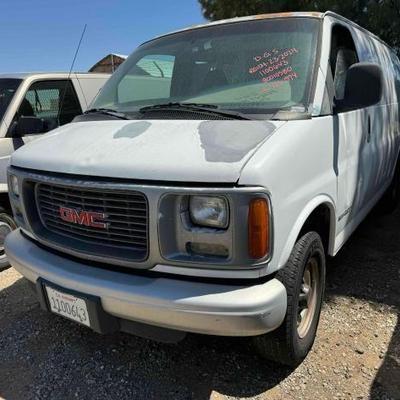 #504 • 2001 GMC Savana
